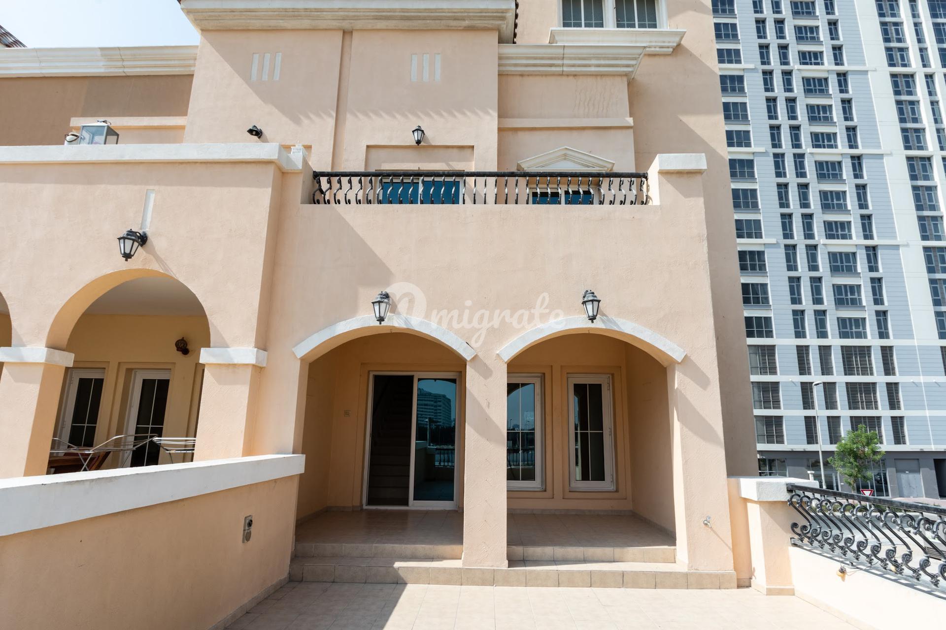 Таунхаус с 3 спальнями в Mirabella 7 (3 Bedroom Townhouse in Mirabella 7)