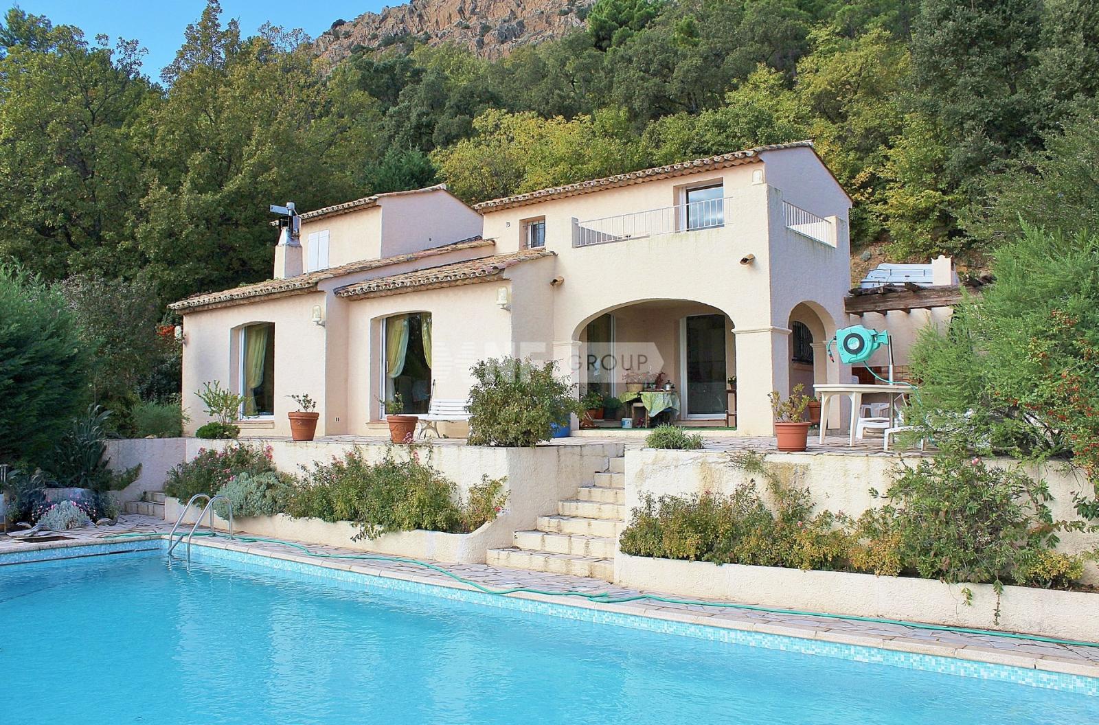 Вилла с видом на горы (G0180vm janssens-immobilier)