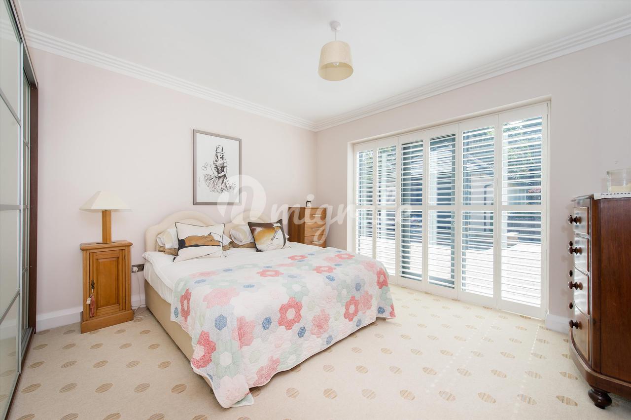 Вилла в Duchy Road, Harrogate, North Yorkshire, HG1