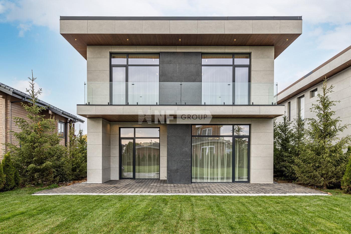 «Новорижский» (Novorizhskiy)