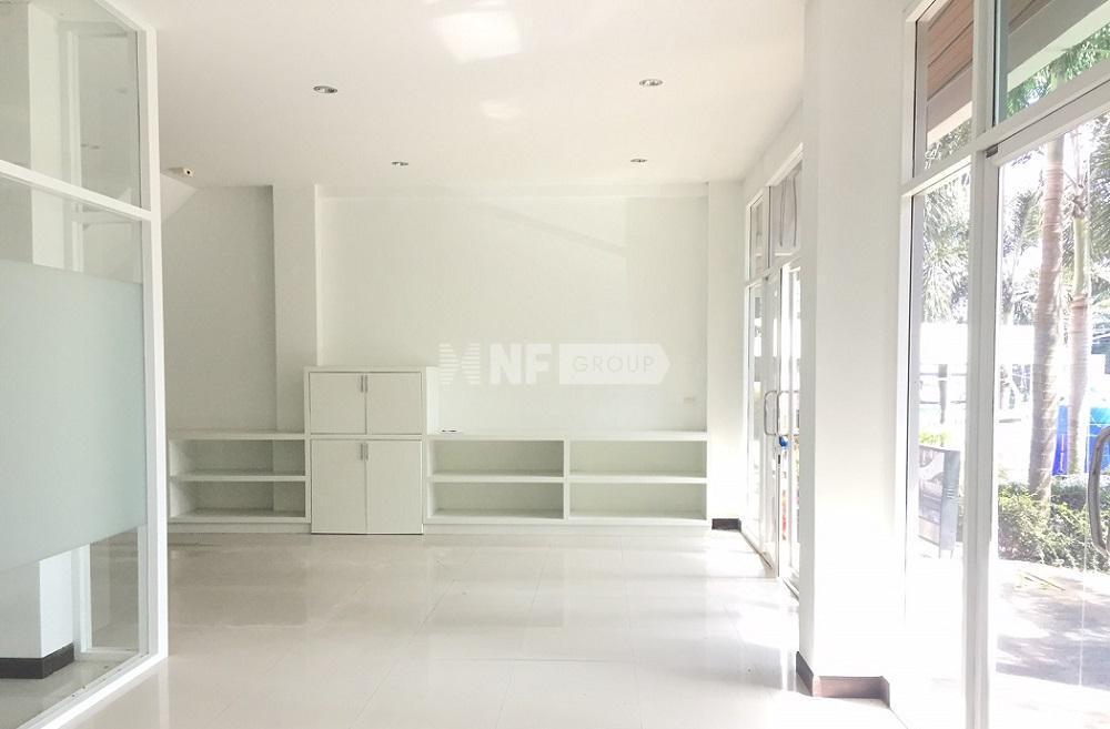 Вилла в Karon, Phuket (Commercial Building at Karon)