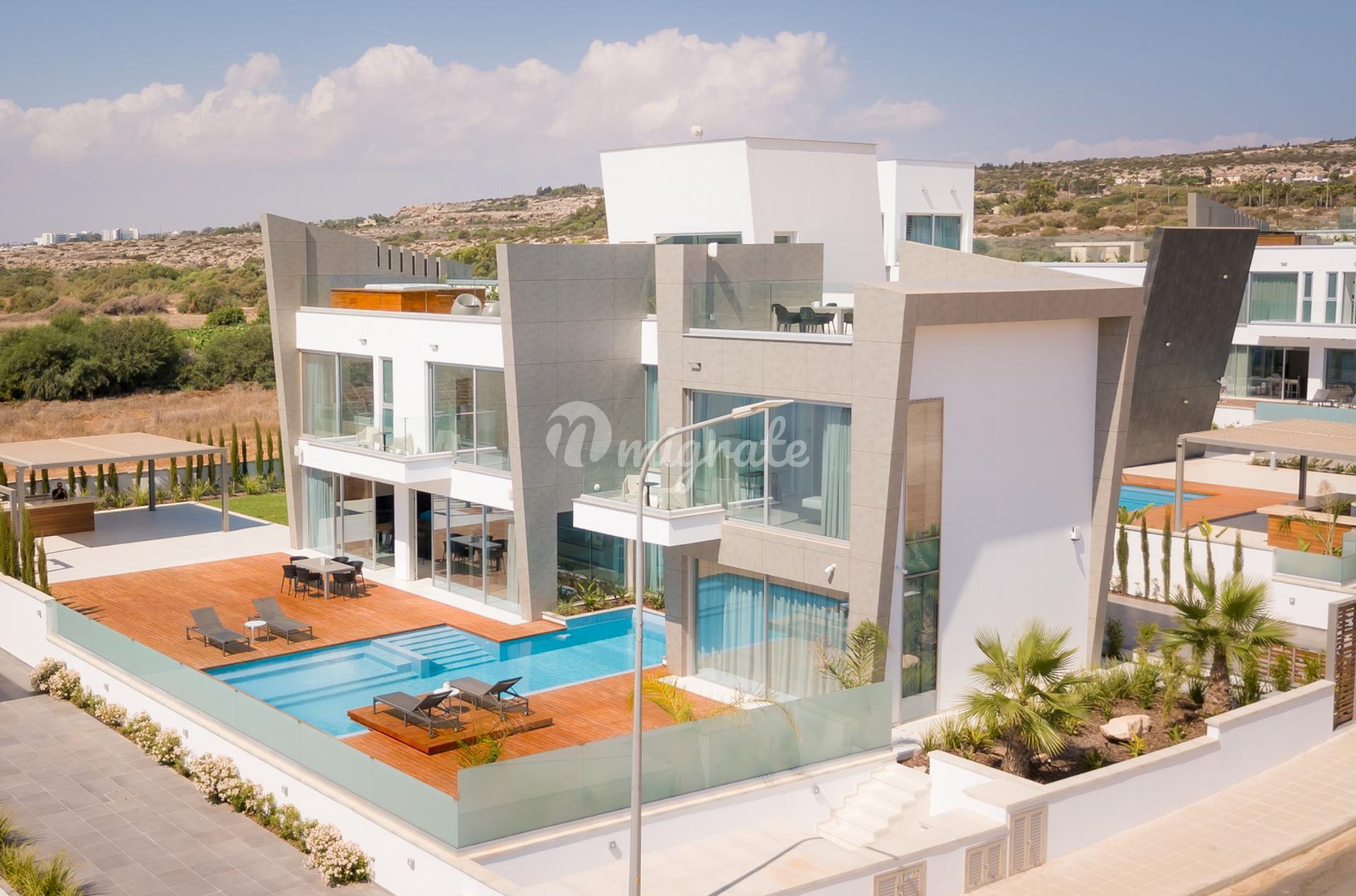 Вилла с 3 спальнями в Айя-Напе, Фамагуста
 (3 Bedroom Villa in Agia Napa, Famagusta)