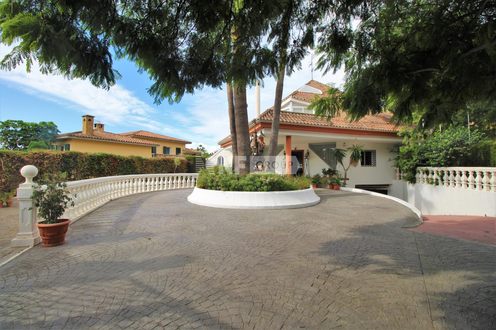 Вилла в Bel Air, Estepona, Malaga
