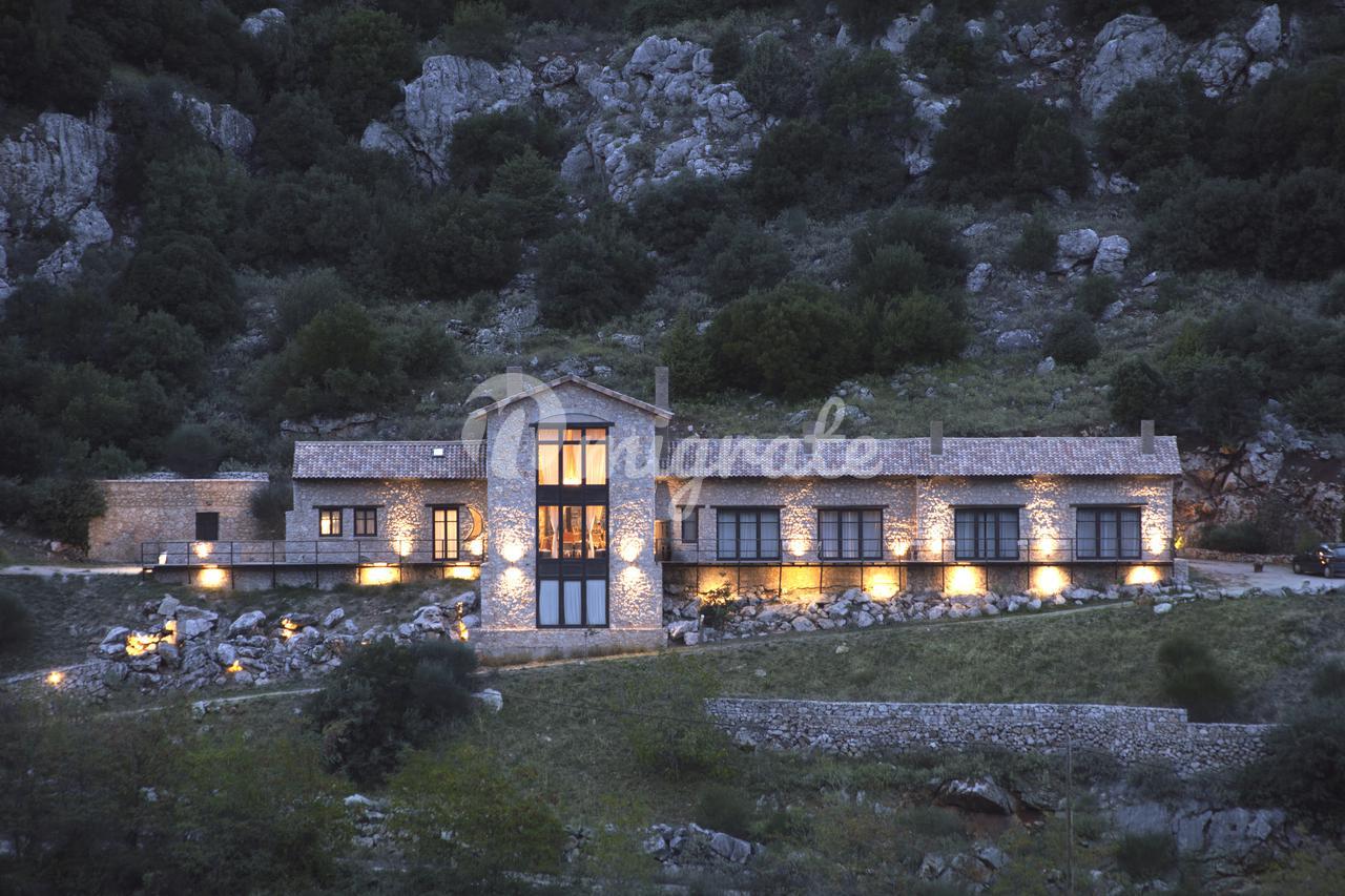 Роскошная вилла на горнолыжном курорте Парнассос