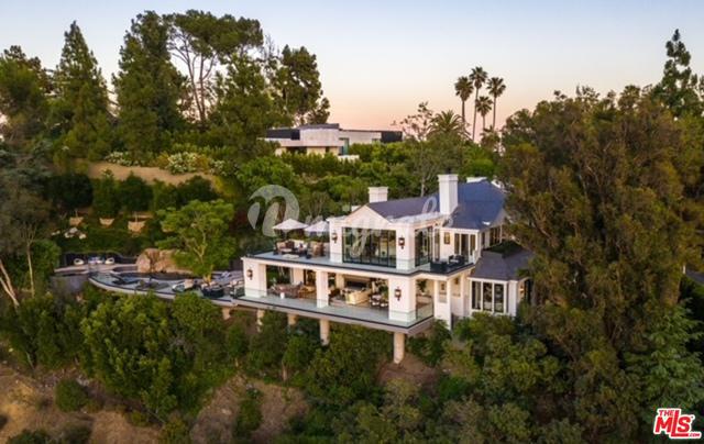 Вилла в 1260 Bel Air Rd - Bel-Air / Holmby Hills, California