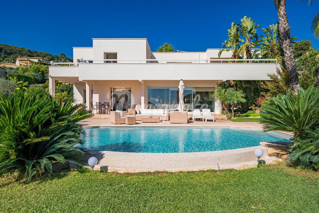 Вилла в 06600 Antibes, Alpes-Maritimes, Provence-Alpes-Côte d`Azur