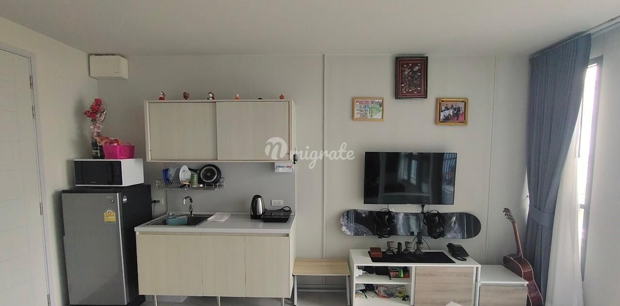 1 спален Кондо на продажу в Blu Diamond (Blu Diamond)