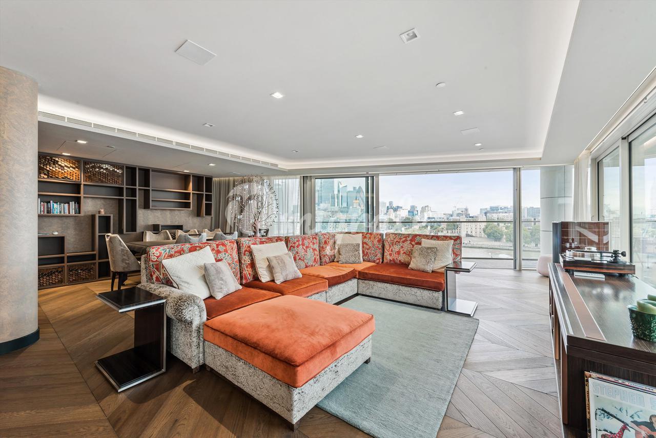 Квартира в Balmoral House, Earls Way, London, Southwark, London, SE1