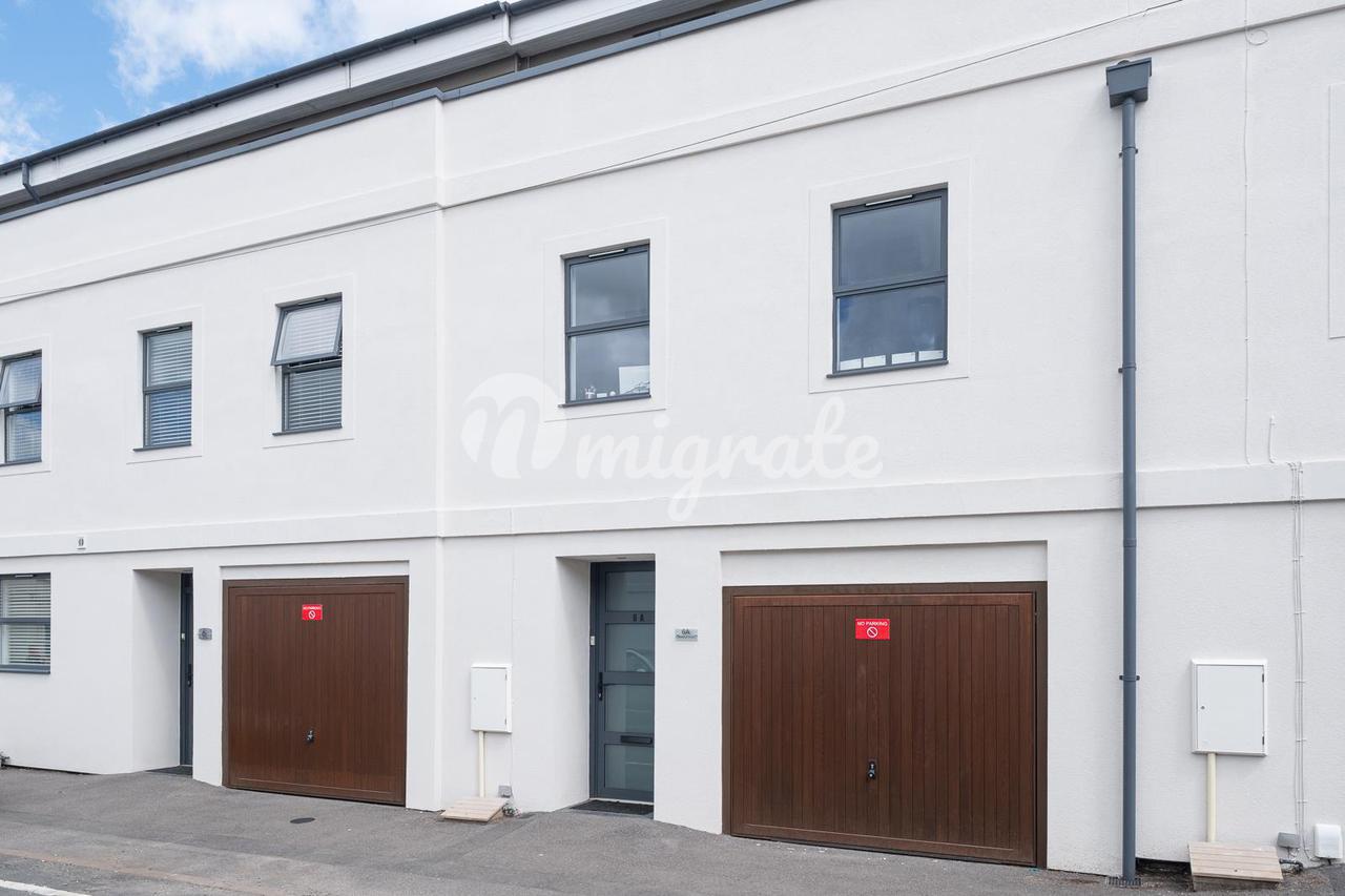 Вилла в Exmouth Street, Cheltenham, Gloucestershire, GL53