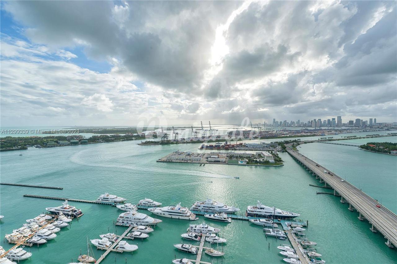 Кондоминиум в 450 Alton Rd, 3603 - Miami Beach, Florida