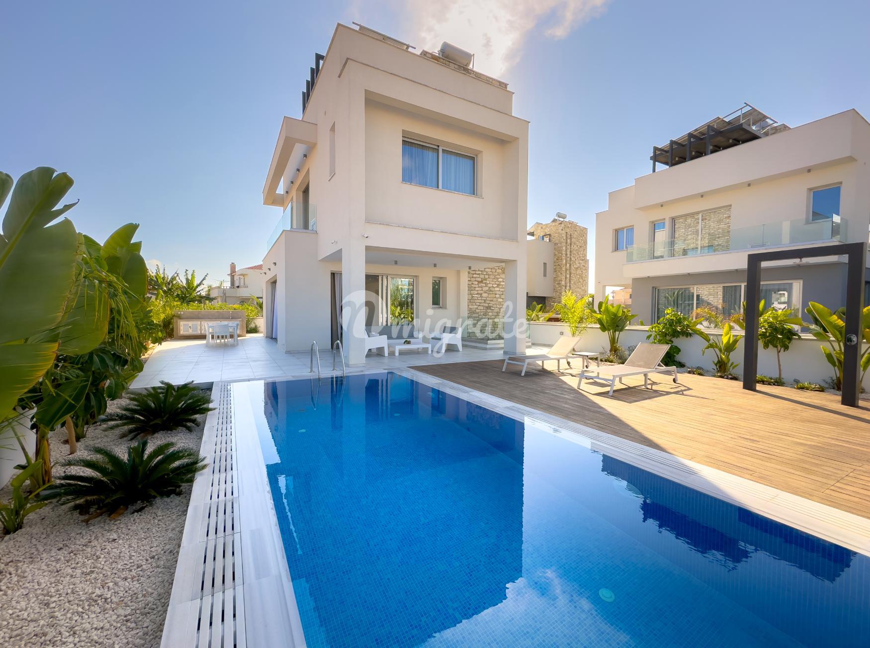 Вилла с 4 спальнями в Айя-Напе, Фамагуста
 (4 Bedroom Villa in Agia Napa, Famagusta)