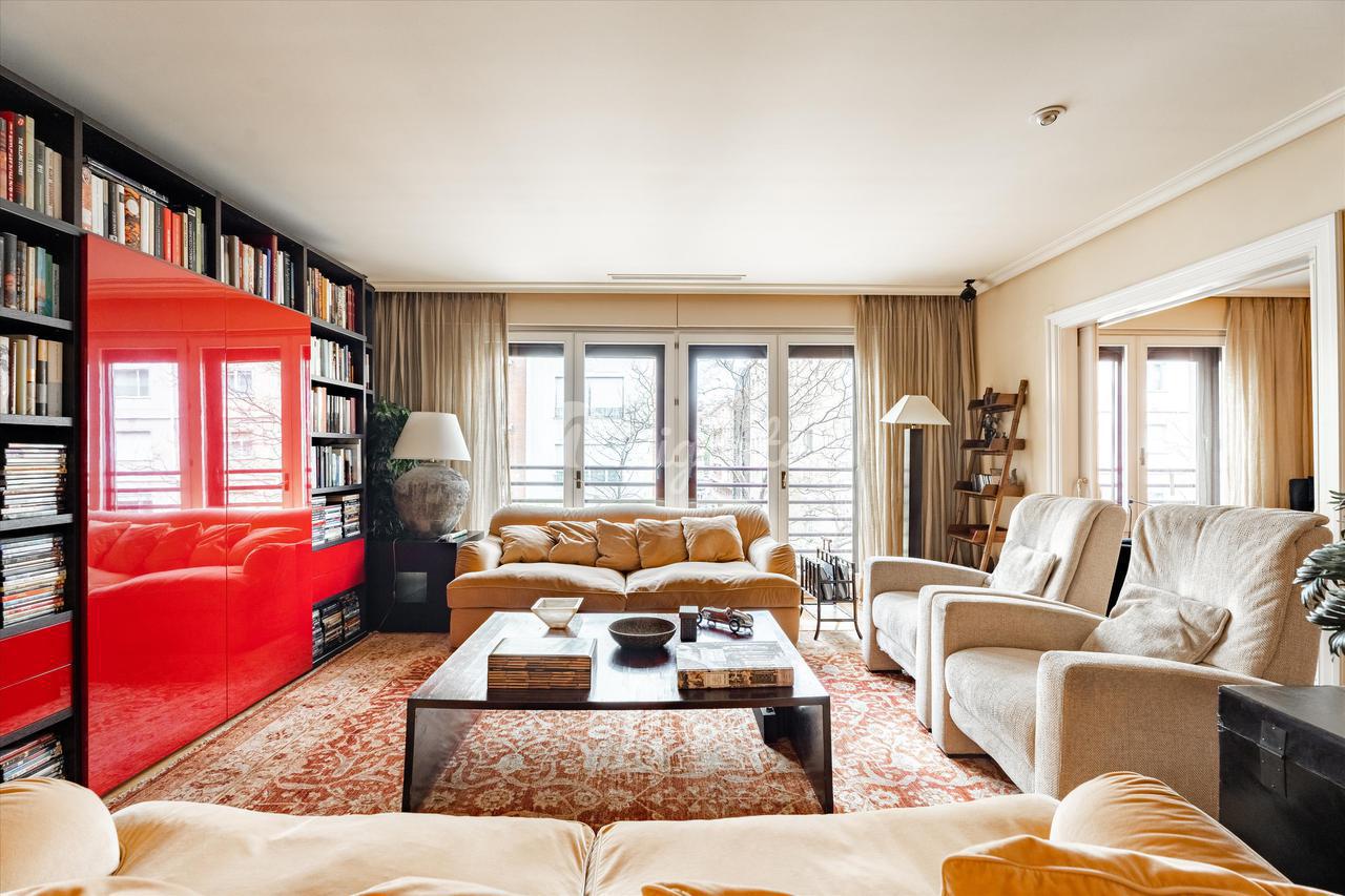 Апартамент в Almagro,Chamberí, Madrid