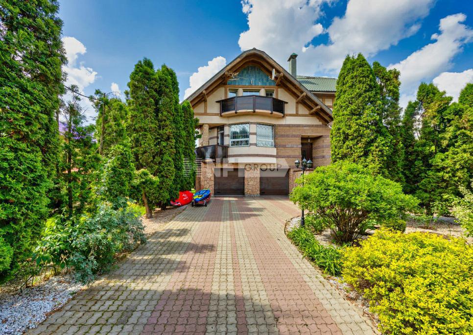 «Глухово» (Glukhovo)