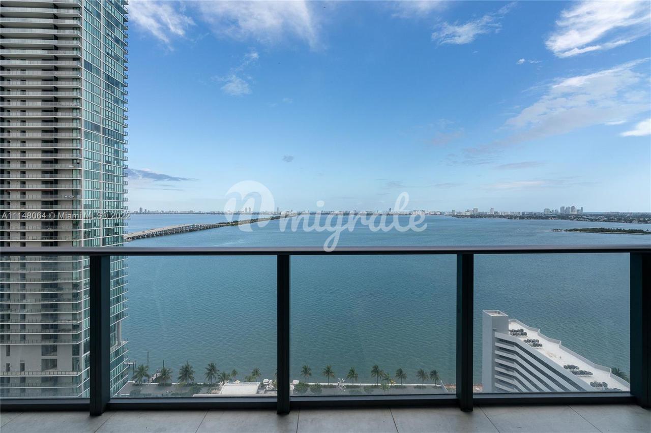 Кондоминиум в 480 NE 31st St , 2204 - Miami, Florida