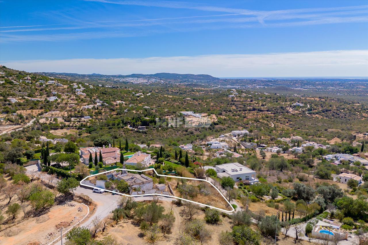 Земельный участок в Loulé, Algarve