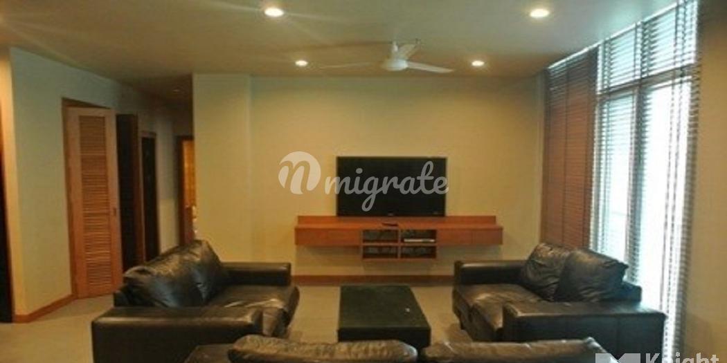 Кондоминиум в Condominium The Prime 11, 177 sq.m