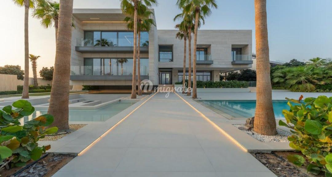 Особняк с 6 спальнями на Jumeirah Bay (6 BR Mansion in Jumeirah Bay)