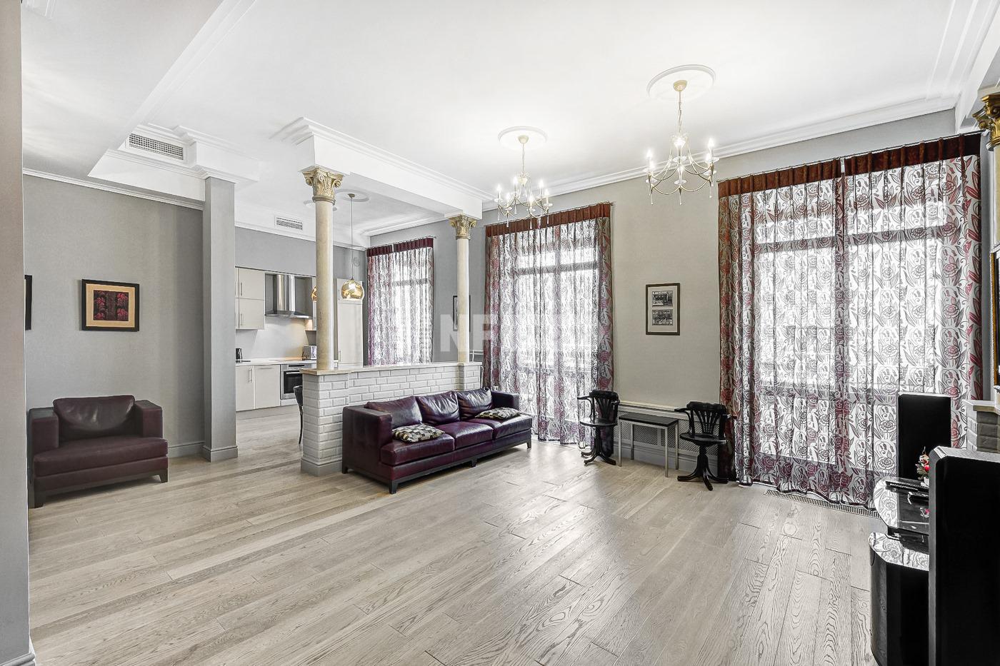 La Defense (Ля-Дефанс)