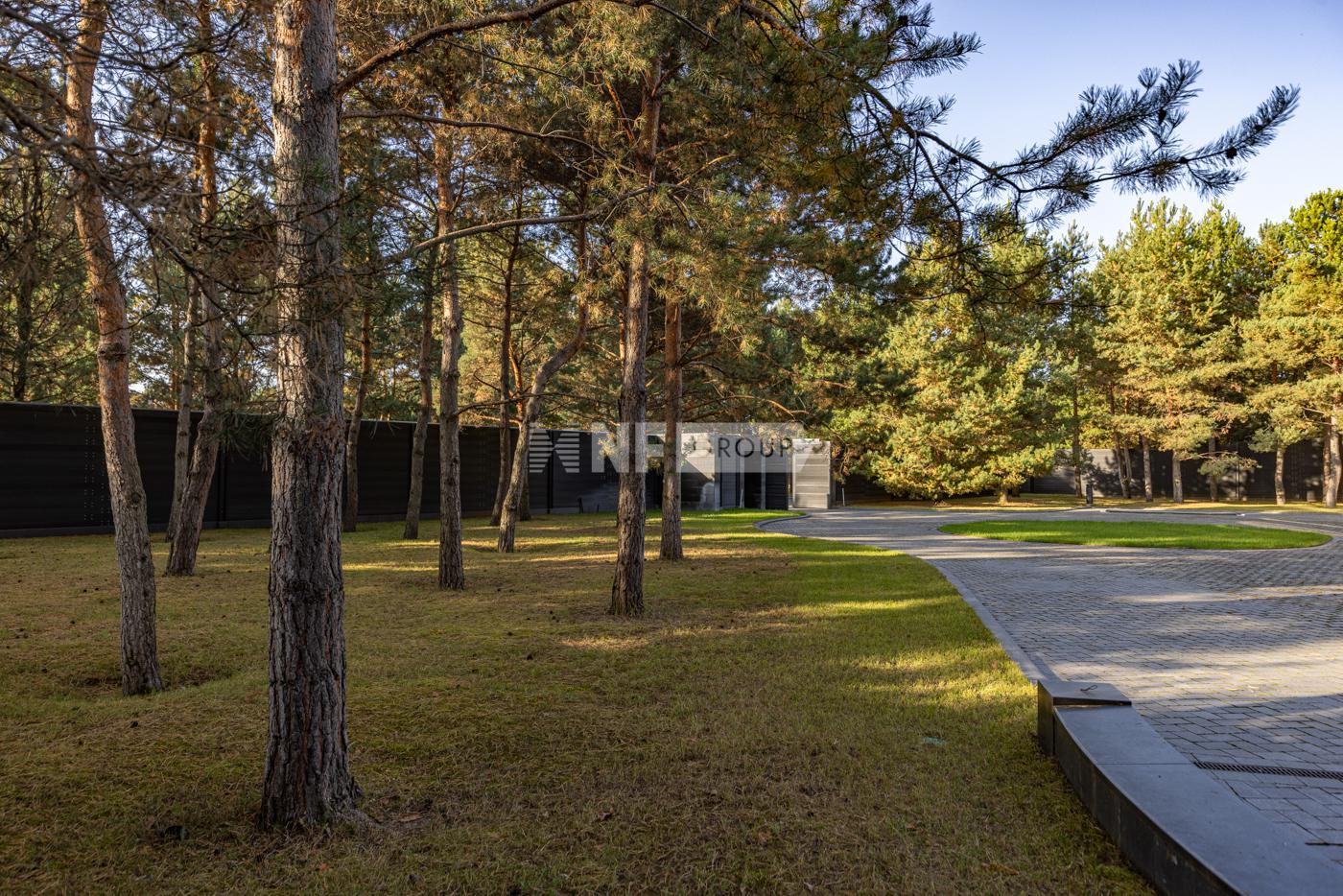 «Никольский бульвар» (Nikolskiy bulvar)