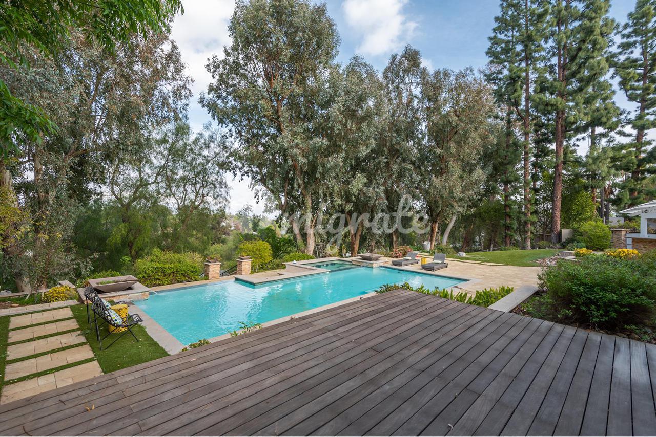 Продажа - Вилла в 24307 LITTLE VALLEY Road - Hidden Hills, California - Hidden  Hills в США, цена $ 7 195 000 | KF.expert