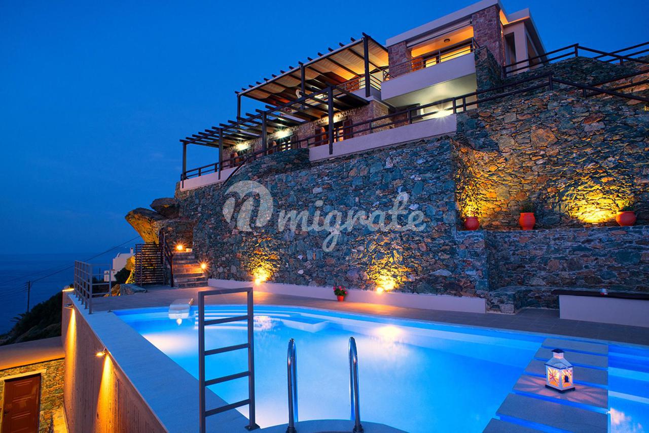 Вилла рядом с пляжем в Ситии