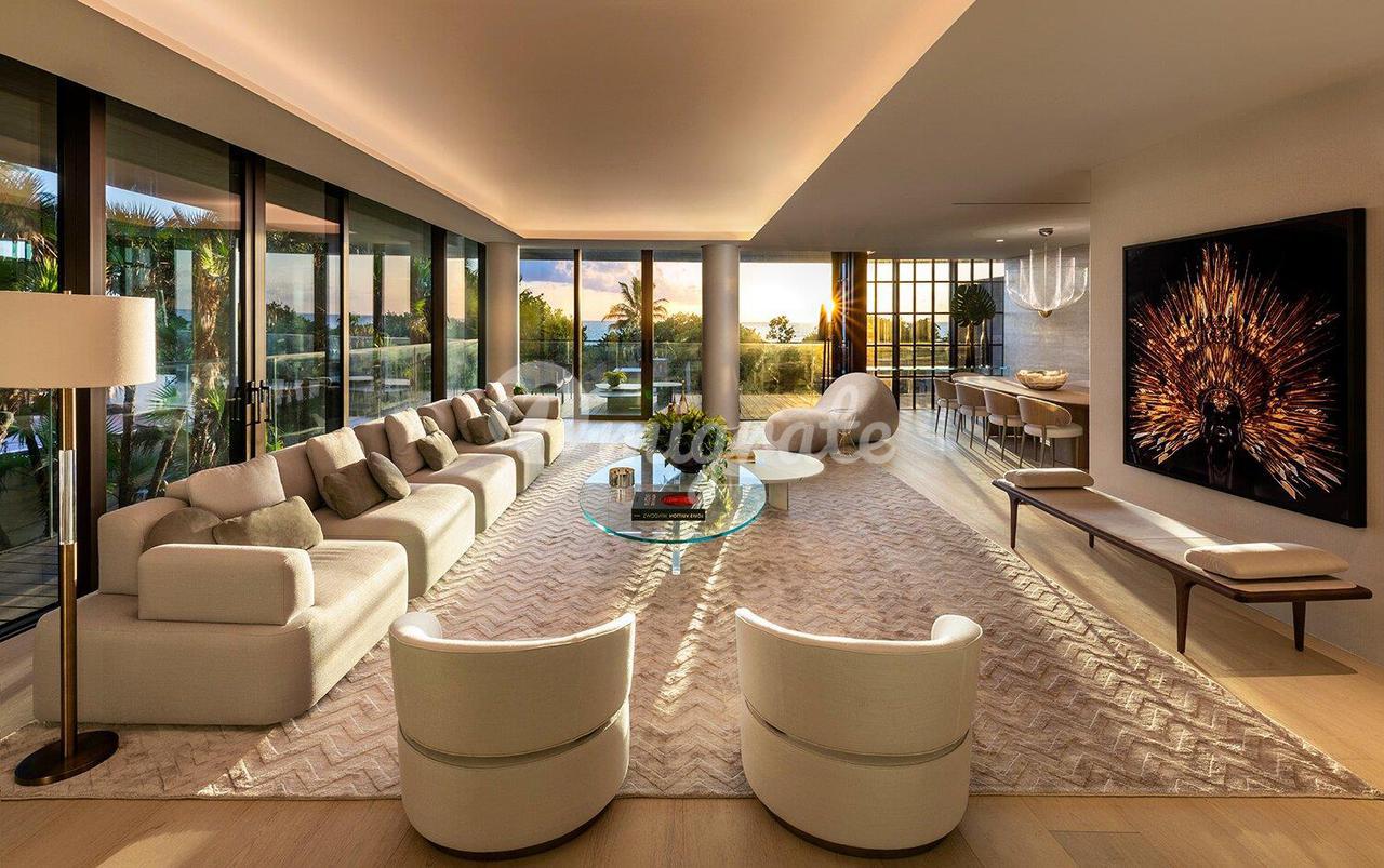 Кондоминиум в 8955  collins ave , 201 - Miami Beach, Florida