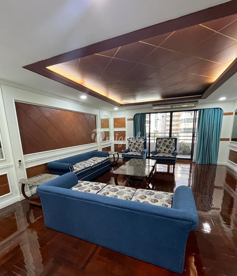 3 спален Кондо на продажу в Watthana Heights (Watthana Heights)