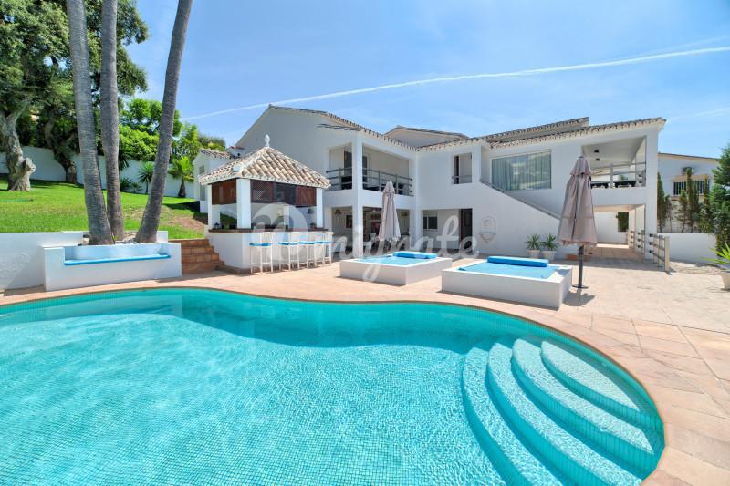 Вилла El Rosario