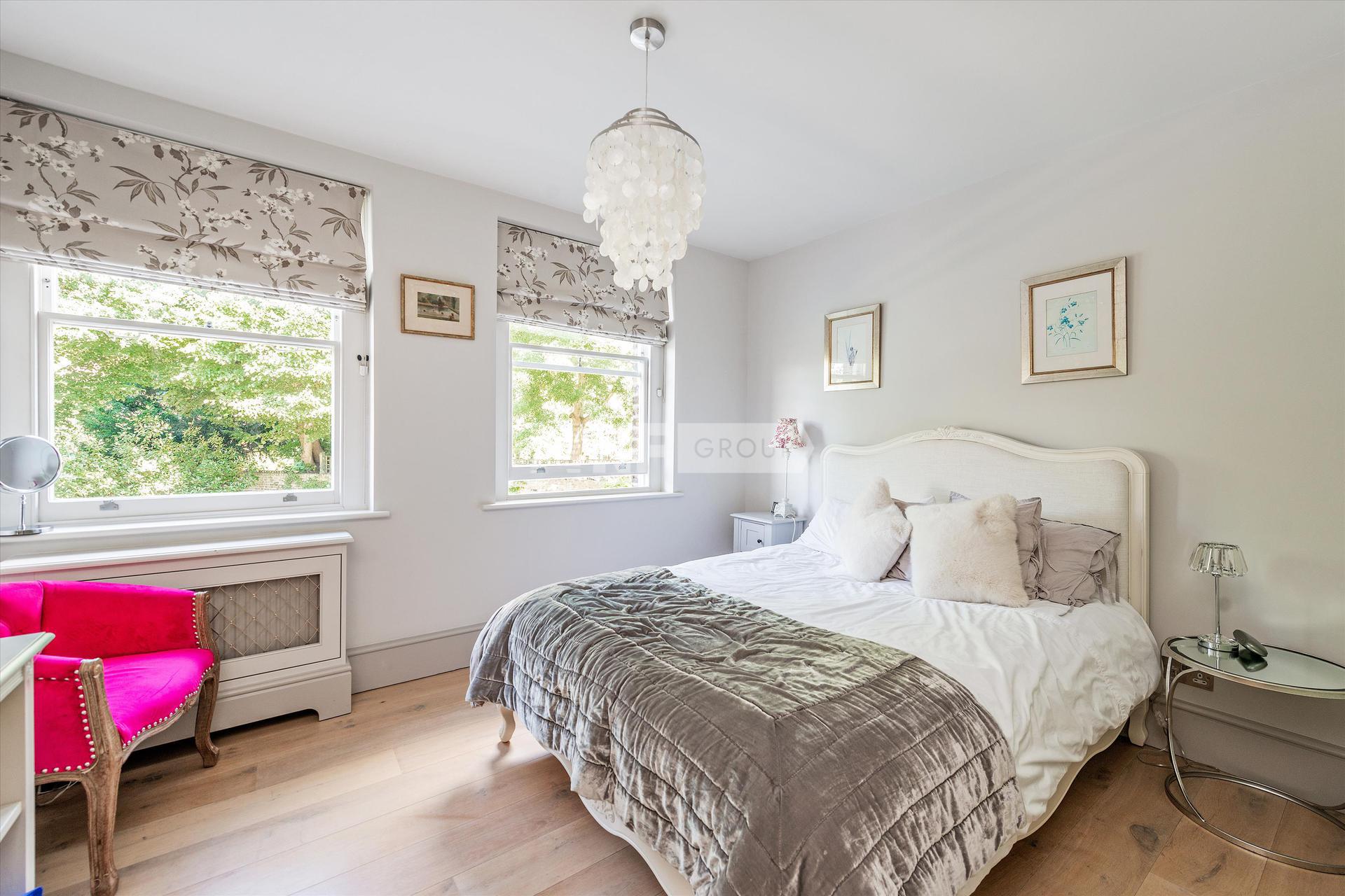 Вилла в Carlton Road, London, W5