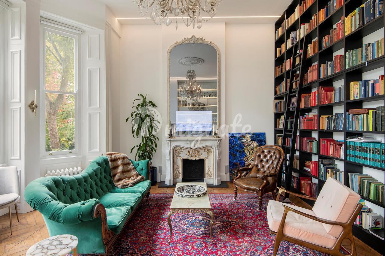 Квартира в Harrington Gardens, South Kensington SW7