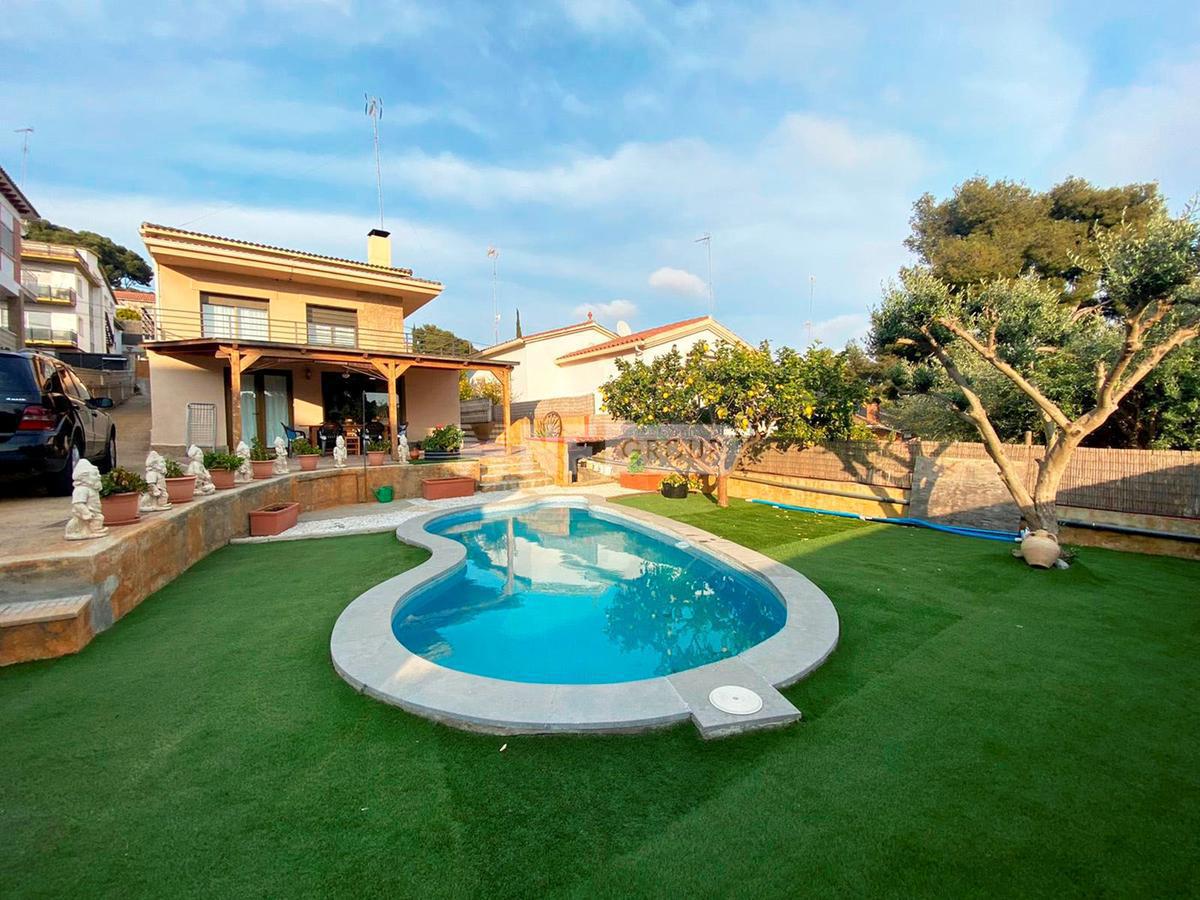 Дом в Кастельдефельс