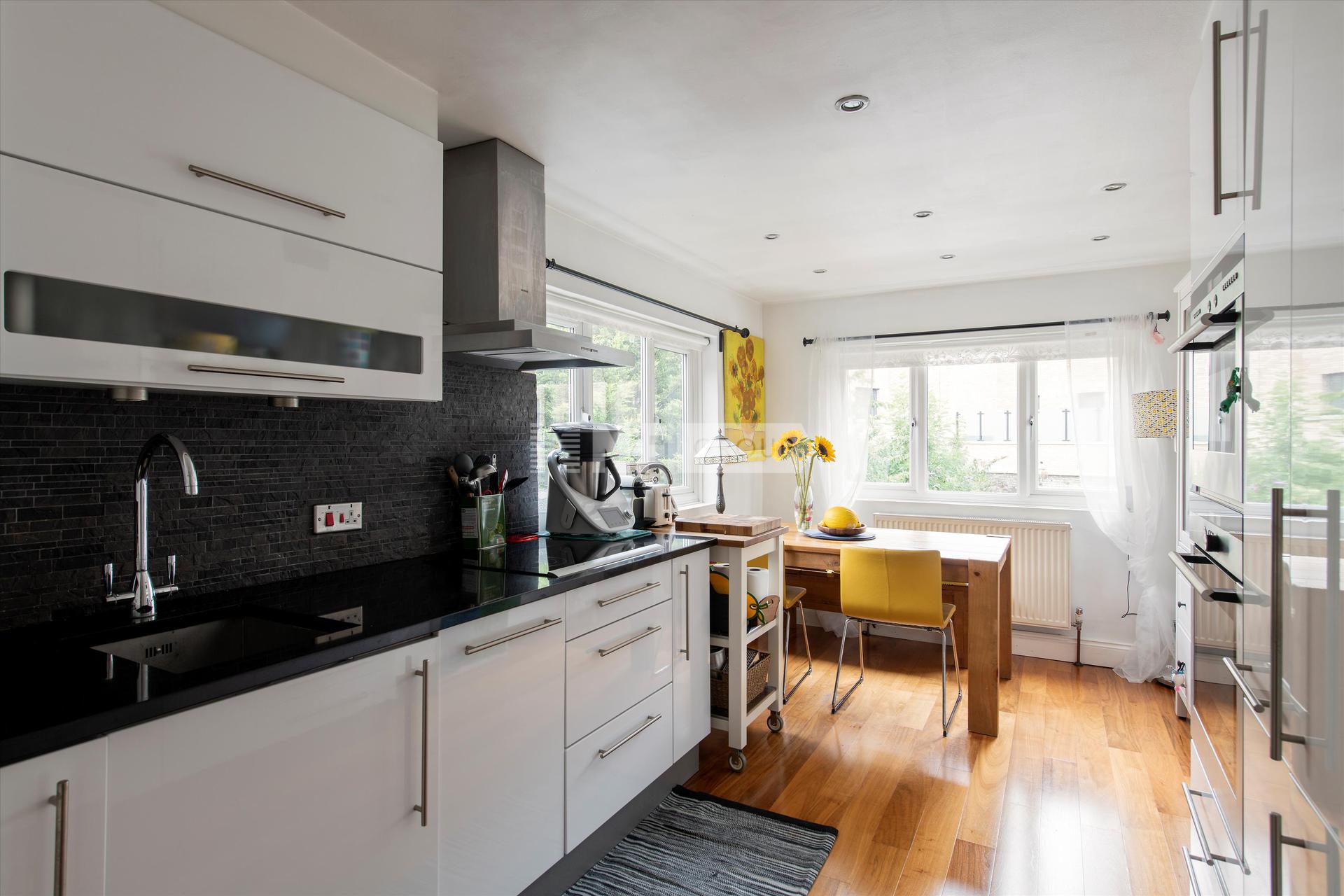 Квартира в Queenstown Road, London, SW8