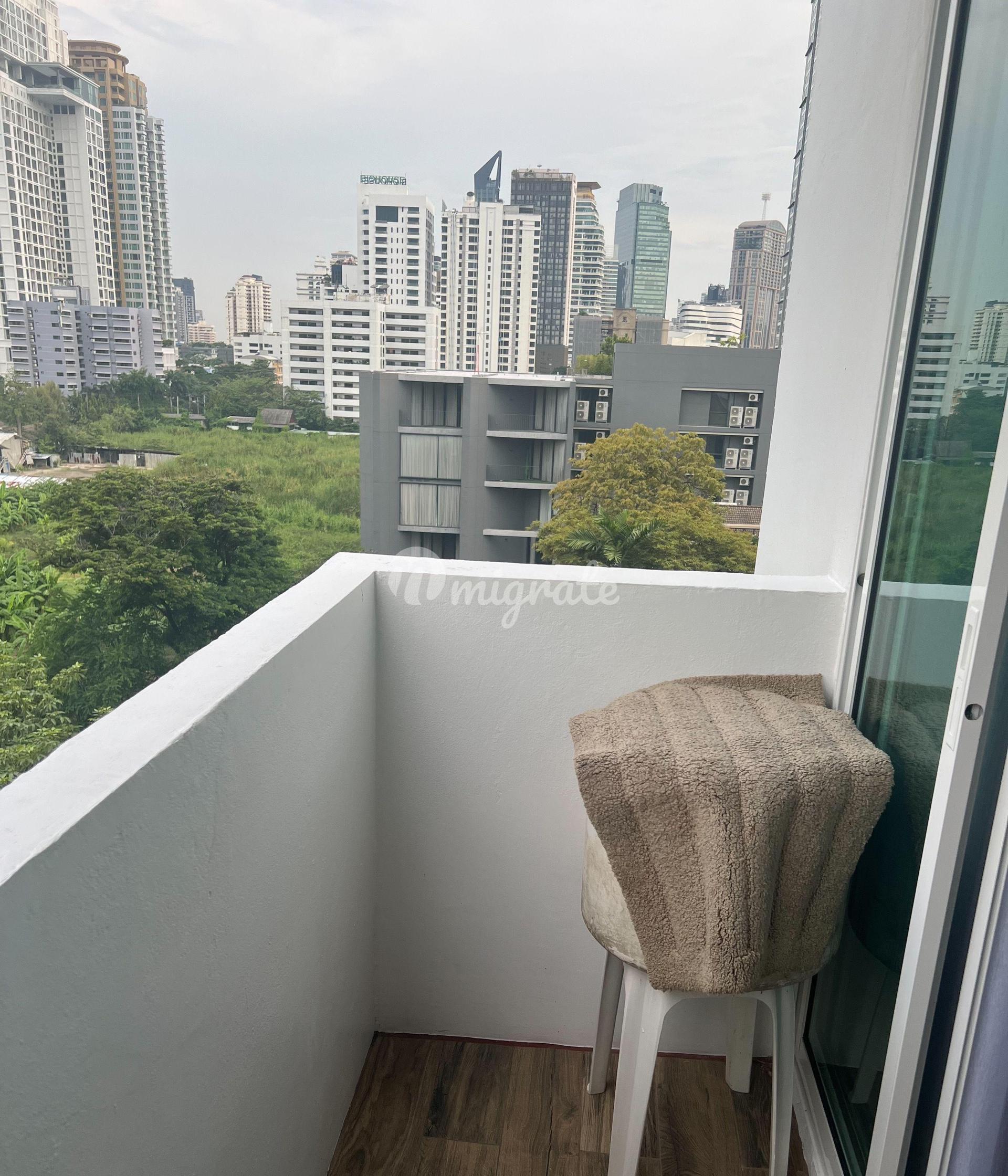 2 спален Кондо на продажу в D.S. Tower 2 Sukhumvit 39 (D.S. Tower 2 Sukhumvit 39)