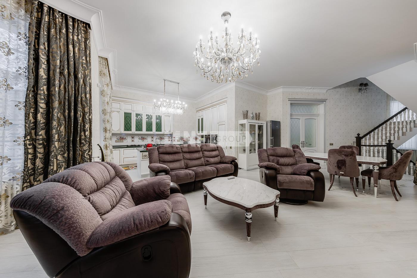 «Лэйнхаусы Ильинка» (Leynhausy Ilynka)