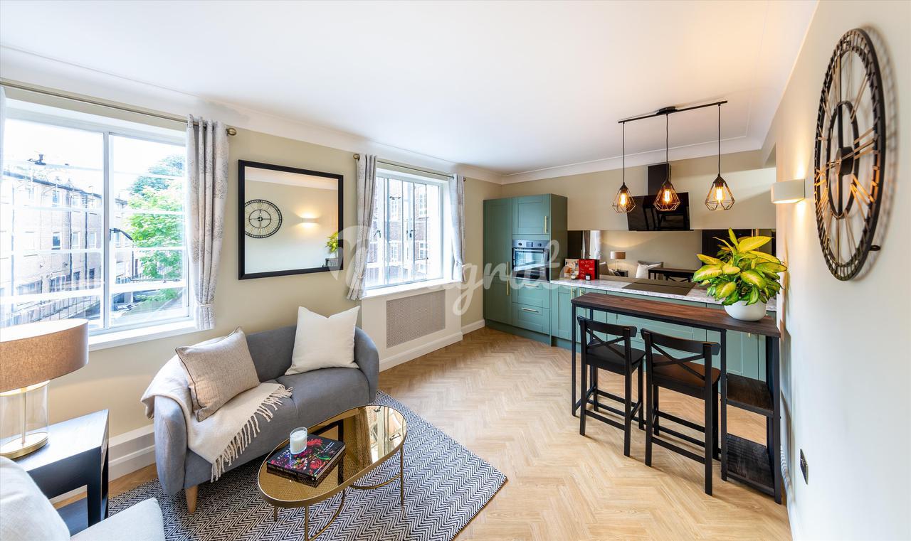 Квартира в Riven Court, Inverness Terrace, London, W2.