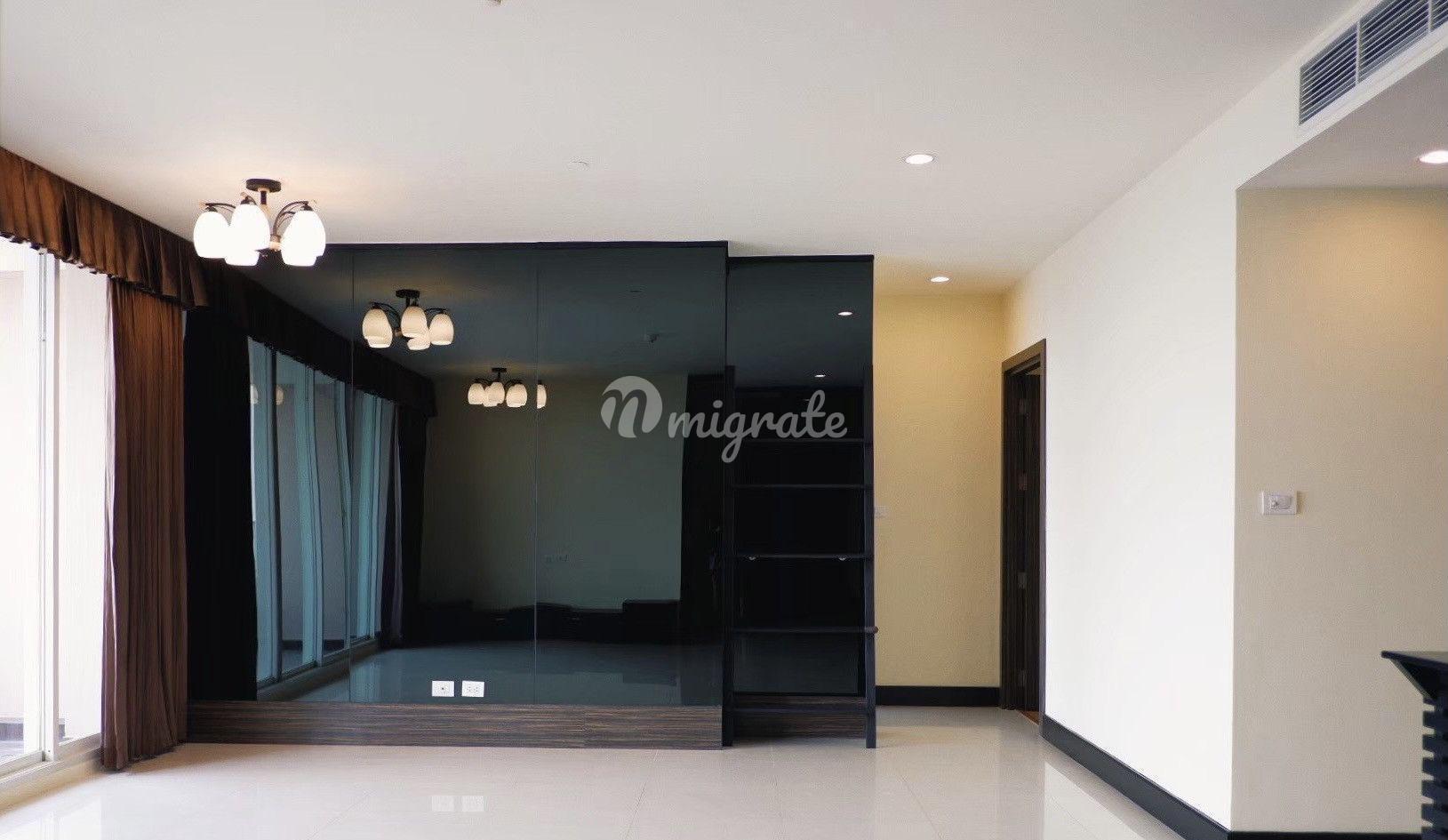 3 спален Кондо на продажу в Watermark Chaophraya (Watermark Chaophraya)