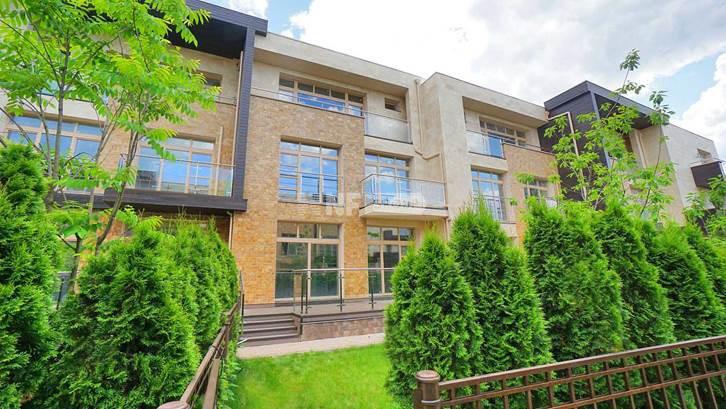 «Парк Авеню» (Park Avenyu)