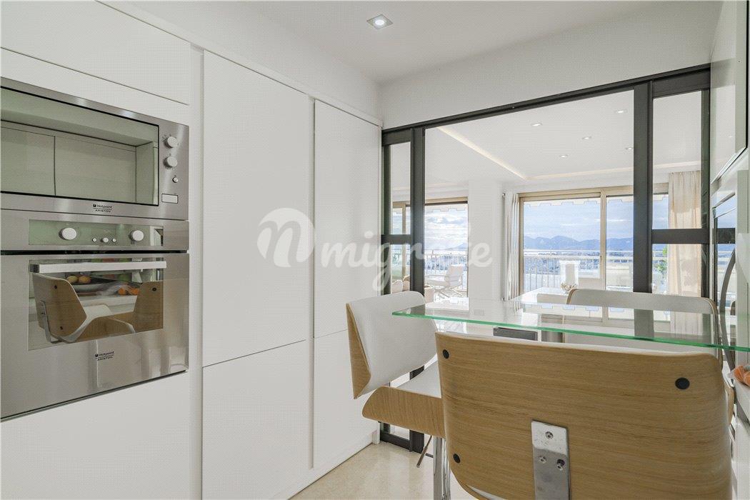 Апартамент в Cannes, Alpes-Maritimes, Cote D
