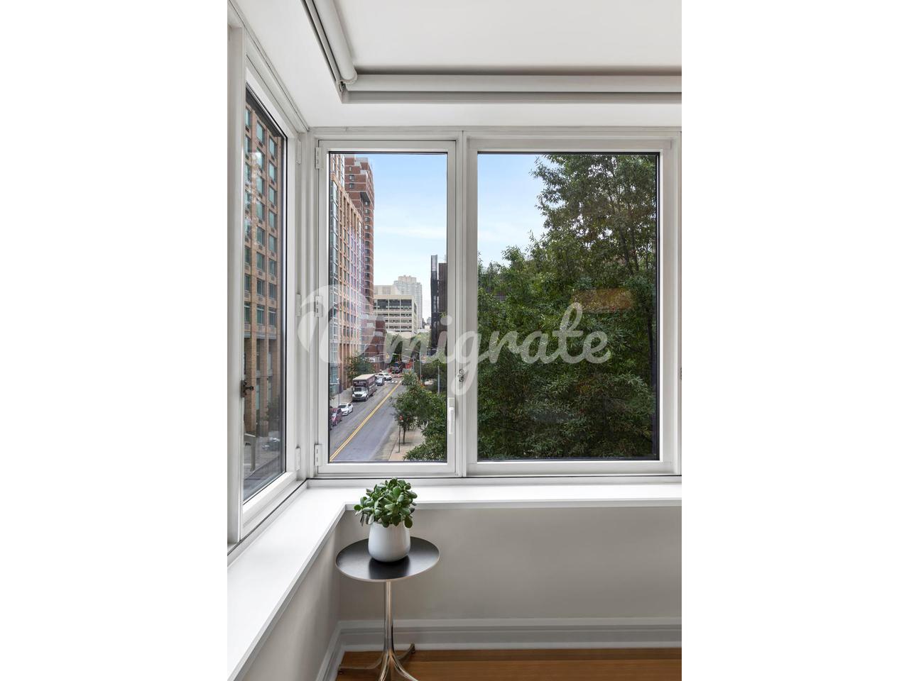 Кондоминиум в The Rushmore, 80 RIVERSIDE BLVD, 4G - Lincoln Square, New York