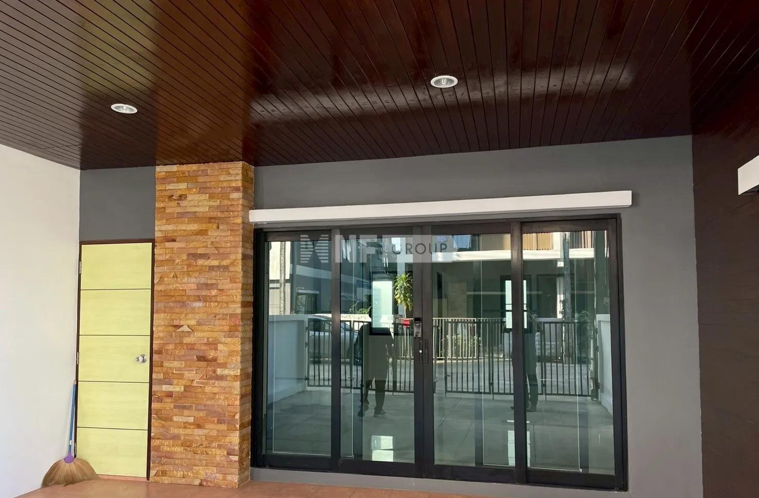 Plus Townhome Phuket
