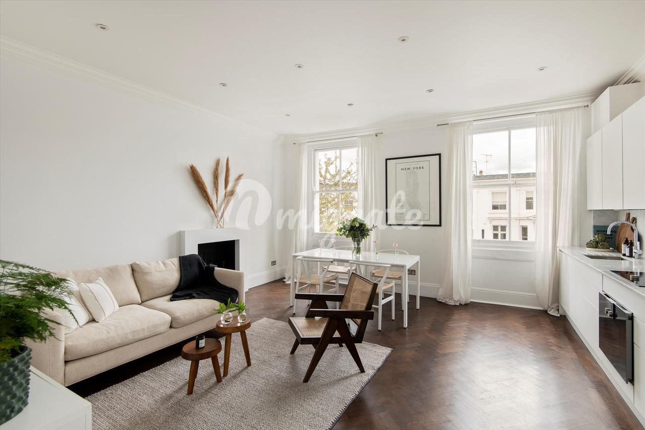 Квартира в 26 Palace Gardens Terrace, Kensington, London, W8