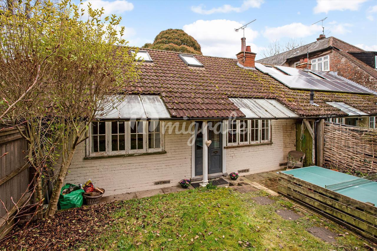 Коттедж в Brewers Lane, Twyford, Winchester, Hampshire, SO21