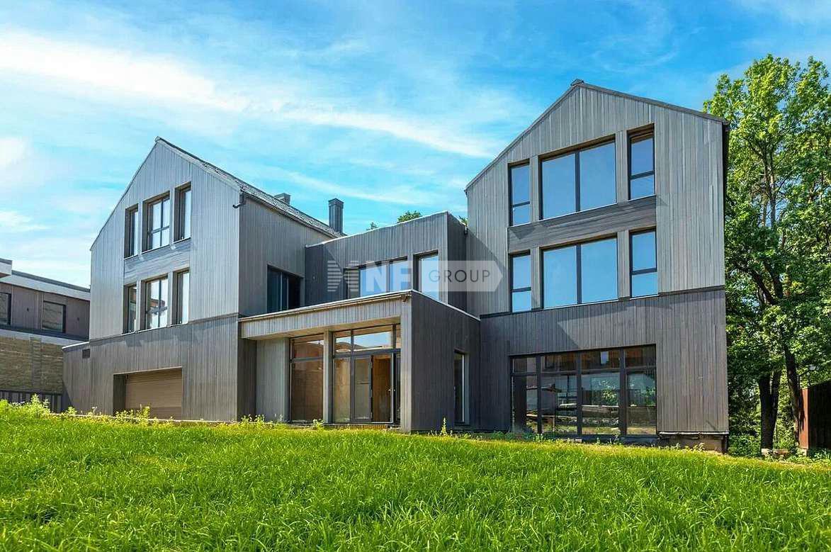 «Подушкино» (Podushkino)