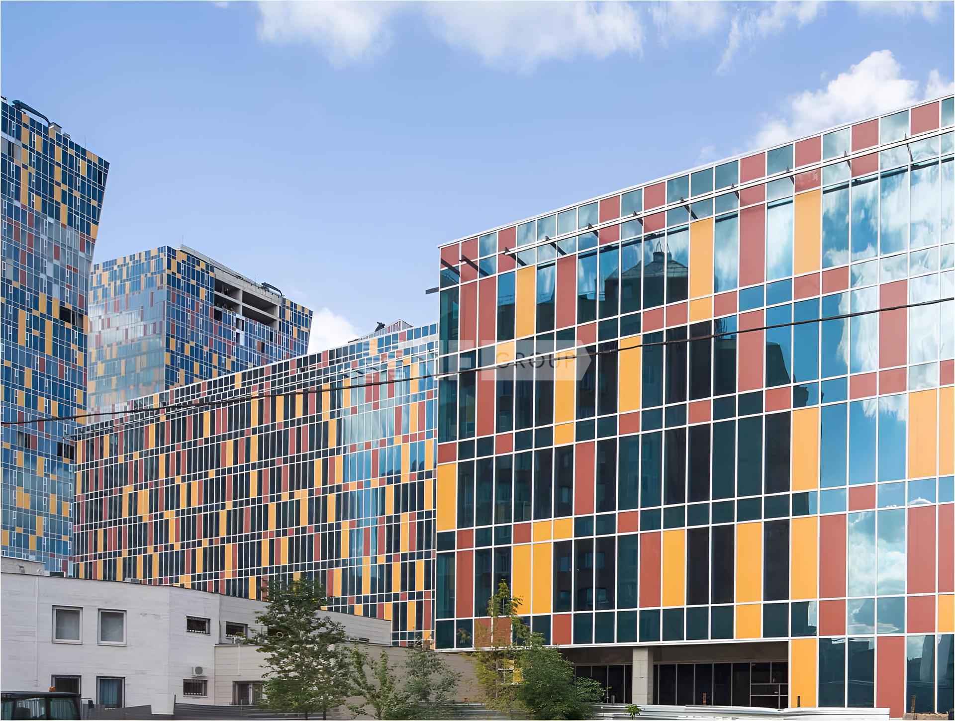 Скай Хаус (Sky House)