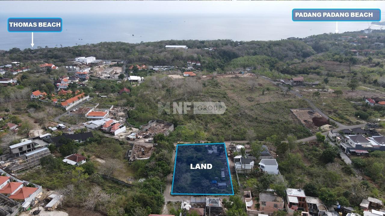 Small Plots in Padang Padang with Promising Future Potential