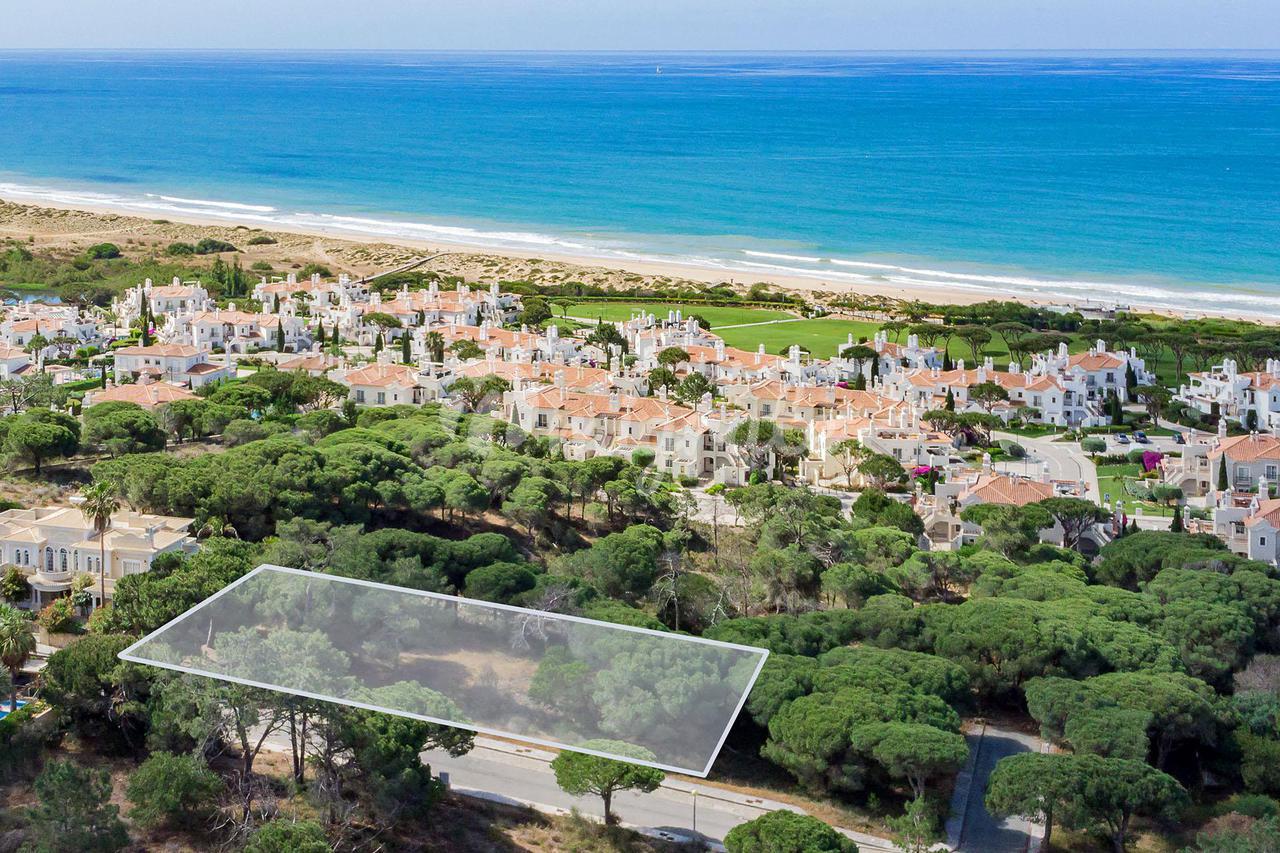 Земельный участок в Vale do Lobo, Loulé, Algarve