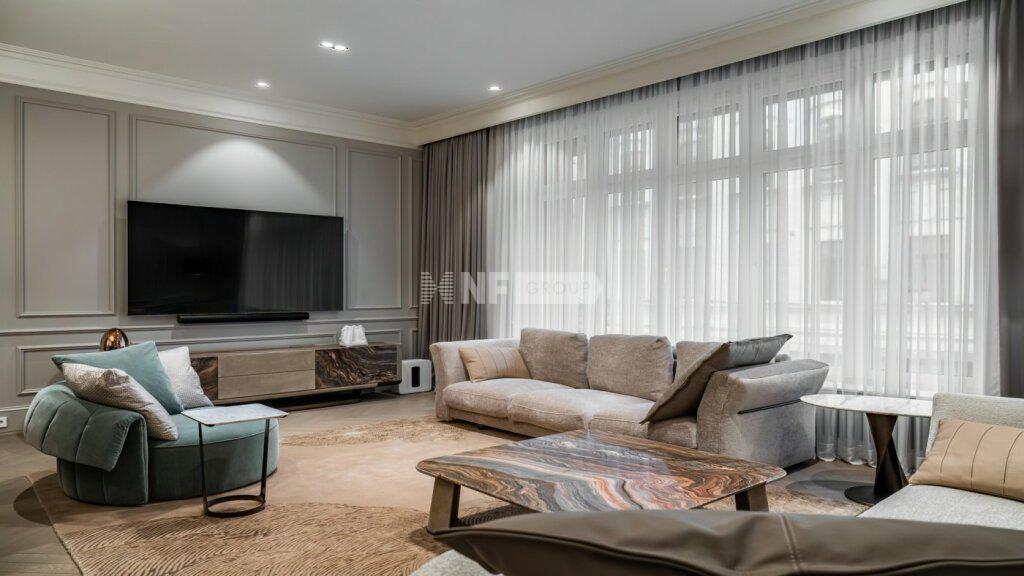 «Малая Бронная, 15» (Malaya Bronnaya, 15)