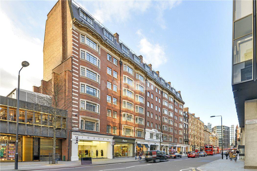 Квартира в Knightsbridge Court, 12 Sloane Street, London, SW1X