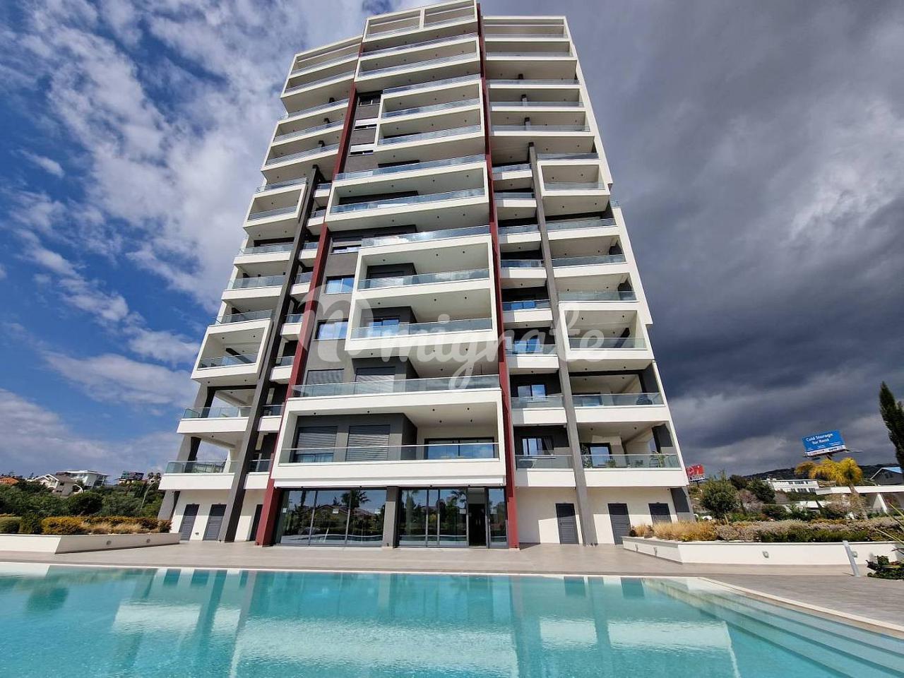 Апартаменты с 3 спальнями в туристическом районе Муттаджиака, Лимассол
 (3 Bedroom Apartment Mouttagiaka Tourist Area, Limassol)