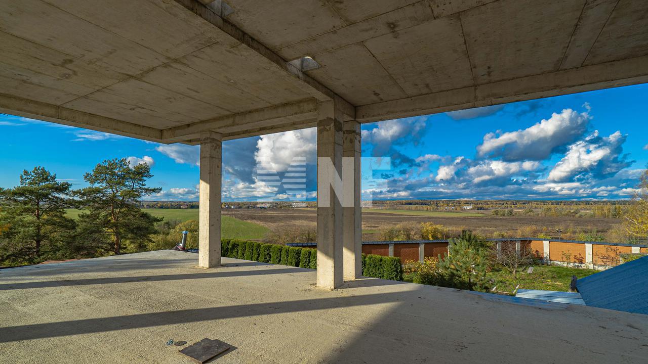 Загородный 🏠 дом 797 м² в поселке Иславское на  Рублево-Успенском шоссе, цена 170 млн. руб. | Лот hs9915706